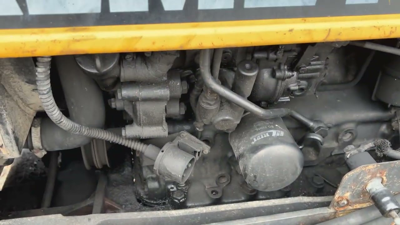 Traktor VALMET 415M-4 -  Vikplog Holms KHV240