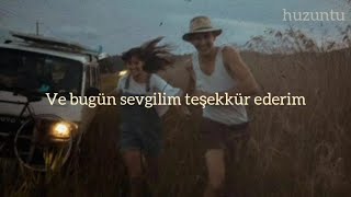 Model - Ellerinde Ellerim 