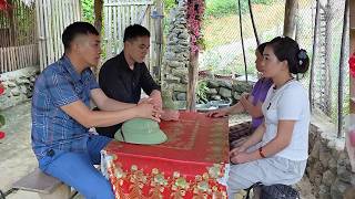 Hang advised Nhat to think carefully when she learned of her plan to marry Mui