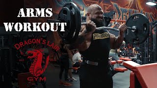 Golem's CHEST workout! Dragon's Lair gym Las Vegas! 