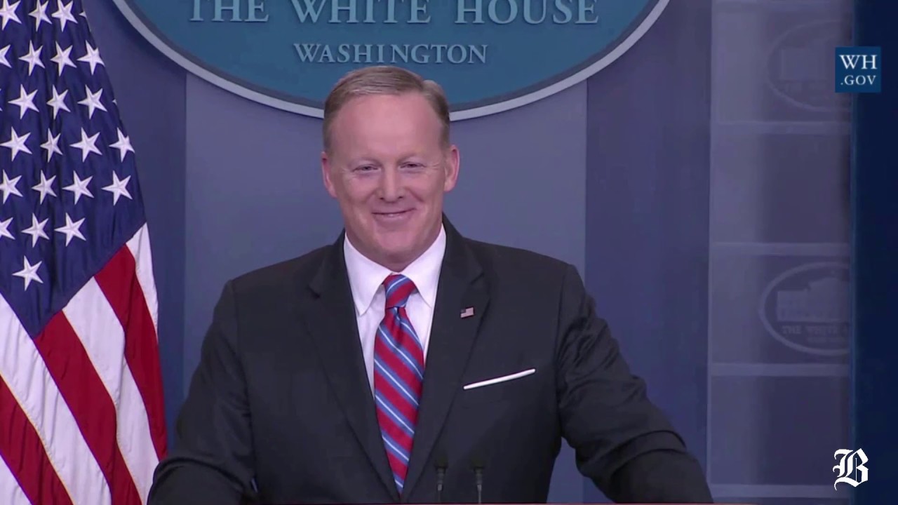 sean spicer how tall gronk crashes sean spicer s press briefing youtube sean spicer how tall gronk crashes sean spicer s press briefing youtube