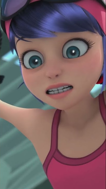 Love can be crazy 😅 | #MiraculousShorts
