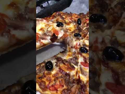 الجبنه السائحة مع شاورما اللحم المزيج المثالي للبيتزا اضغط  للحصول على وصفه كامله