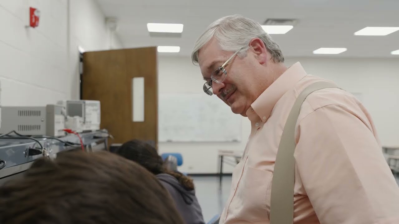 ELECTRICAL & COMPUTER ENGINEERING