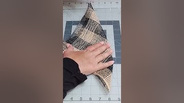 Wreath Tutorial!How to make a daisy petal! How to make a flower petal! #WreathMaking#DIYWreath