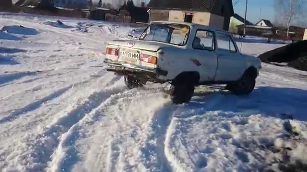 Машина дрифтует мем