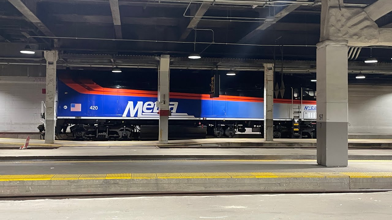 metra-saturday-milwaukee-district-west-mainline-2-1-25-mont-clare