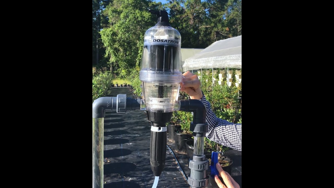Dosatron D45RE15 Fertilizer Injector - Grower's Solution