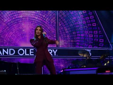 Jessie James Decker "Long Time Coming"...10/29/25....Nashville,Tn. 