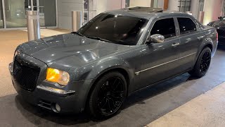 I PUT WIDEBODY HELLCAT WHEELS ON MY CHRYSLER 300C HEMI!!