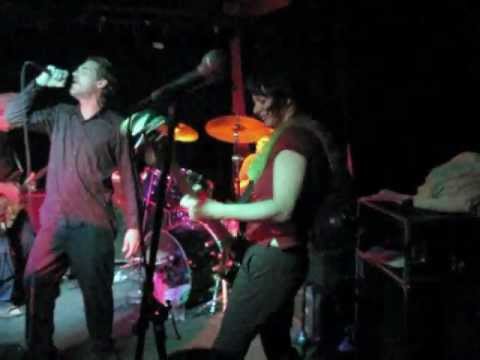 Flipper: "Shine" - (live) @ Annie's - 8.22.2009