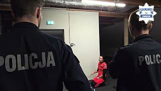 Niestandardowe i agresywne zachowania – policjanci doskonalą swoje umiejętności