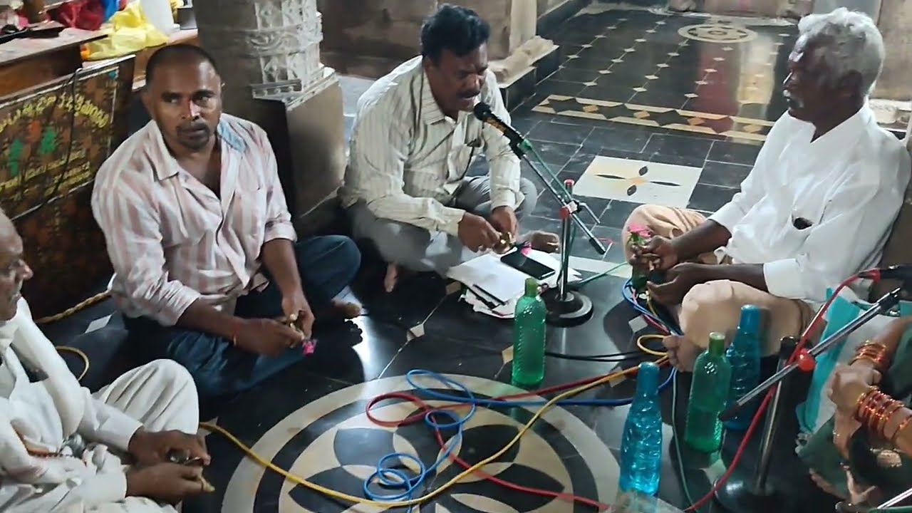 శివుడే విష్ణువు శివుడే బ్రహ్మ