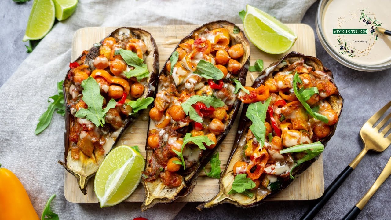 Roasted Eggplant Boats with Chickpeas and Tahini Запечённые Баклажаны