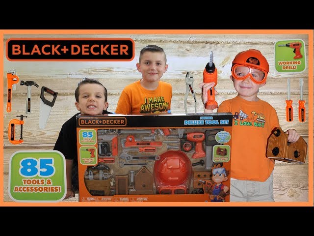 Black & Decker Junior Deluxe Tool Set 85 Piece Working Drill New