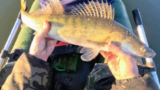 видео: Закрытие сезона жидкой воды.Ловим судаков и щук прямо у Казахстана!!! картинка: Закрытие сезона жидкой воды.Ловим судаков и щук прямо у Казахстана!!!