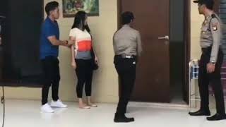 Adegan Dibuang Sayang humor 