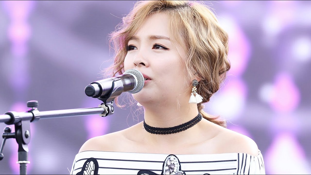 170902 디에이드(The Ade) - 밤편지 (아이유 Cover) 안다은 직캠 [라임 트리 페스티벌] 4K Fancam by ...