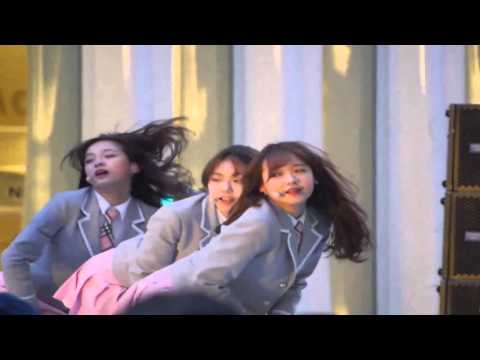 Choi Yoo Jung (I.O.I) FanCam Yum-Yum 050416