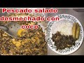 Pescado salado desmechado en leche de coco