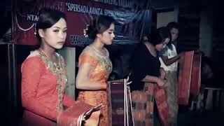 MENUNGGU KAMU Gendang Salih Patam Keyboard Karo Kerja Tahun terbaru