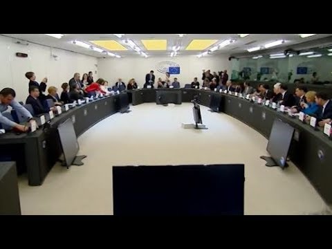 ევროპარლამენტში ჩავარდნილი „ოცნების“ დეკლარაცია და ოპონენტების ურთიერთბრალდებები