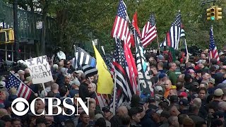 NYC firefighters protest COVID vaccine mandate outside mayor’s home