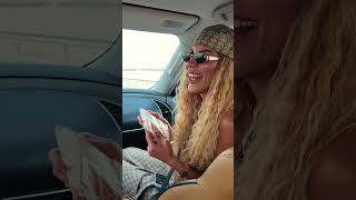 Pınar Kerimoğlu’nun İngilizcesi 😂 | Safari’de “Your Mama” Krizi 🤣🐪
