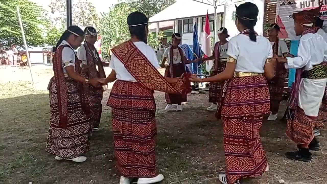 SMAN1 Amarasi Barat & Tarian Lagu Amarasi 2