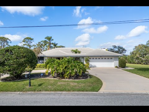 5111 Canterbury Drive, Sarasota, FL home video tour