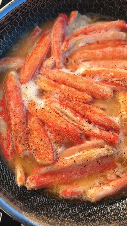 100% real snow crab leg meat 🦀🦀 - YouTube