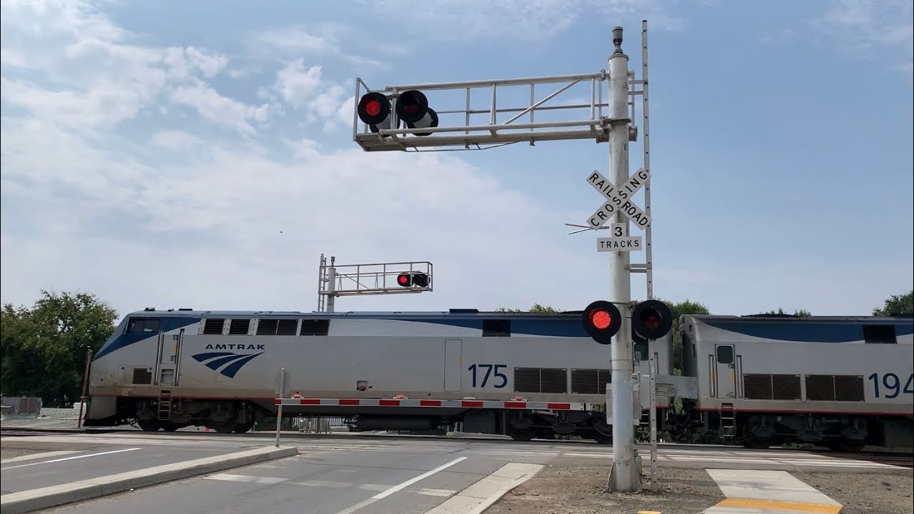 Amtrak 175 California Zephyr 6 East 28th Street Railroad Crossing amtrak-175-california-zephyr-6-east-28th-street-railroad-crossing