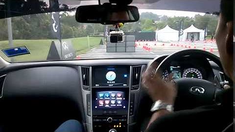 Demonstration of the Infiniti Q50