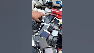 Телефоны найденные на помойке 