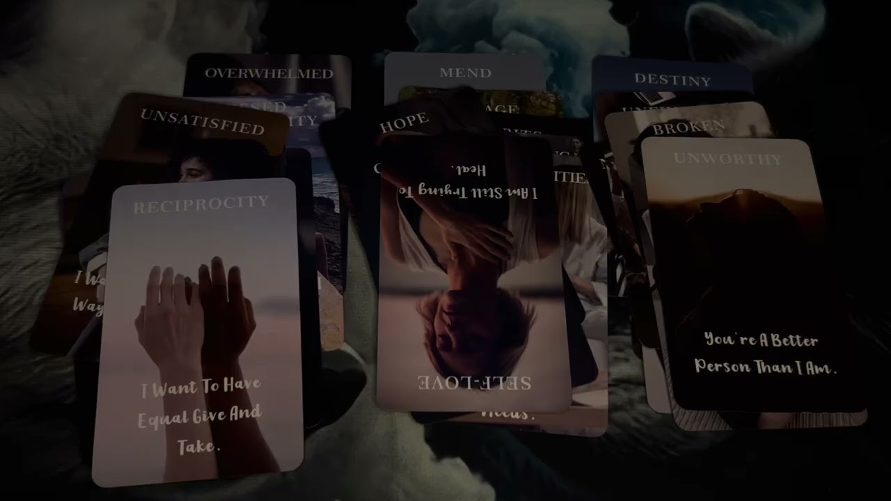 une tierce revient! méfiez-vous des belles parole ou promesse, les doigts sont croisés! 😳