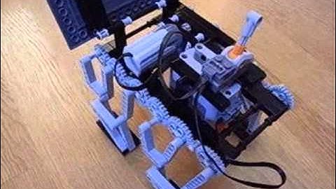 Lego Technic Variable Parallel Linkage 4 Legged Walking Robot 7