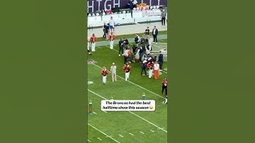 This might be the BEST halftime show of all time 😂 #football #halftime #broncos