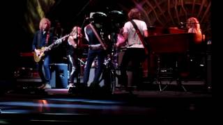 Sheryl Crow @ the Beacon - &quot;Best of Times&quot; - Harmonica coda