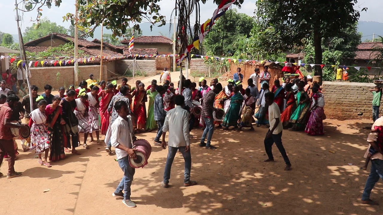 Tusgo Parab Sarnadih Church IV |Sarnadih Mahuadanr| Folk Dance on 15 Oct 2021