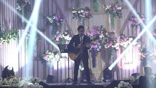 Lebih Indah feat. Adera