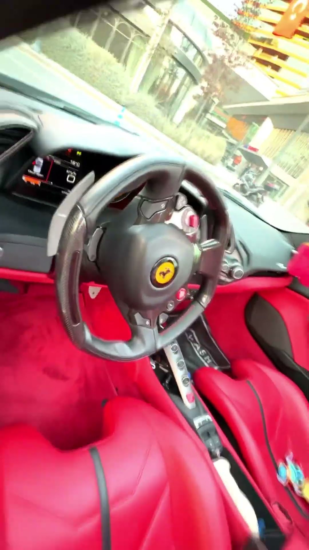 Czn Burak Ferrari Araba Edit Güzel Olmuş Mu? #cznburak #shorts