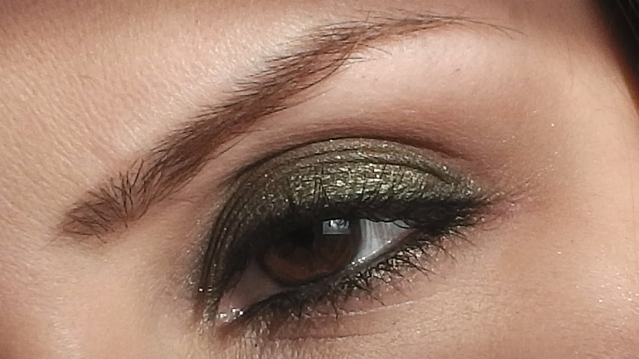 Selena Gomez Inspired Tutorial (Fall green eyes)
