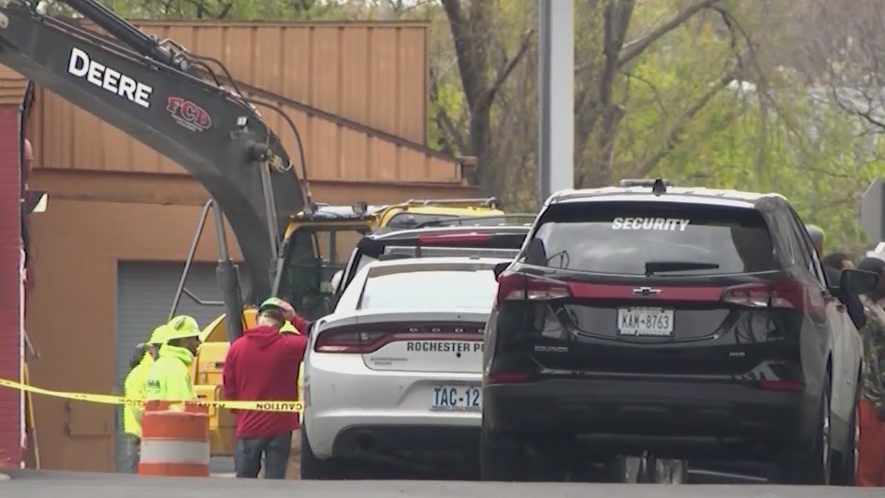 Baby girl recovering in hospital after getting hit by truck with father ...
