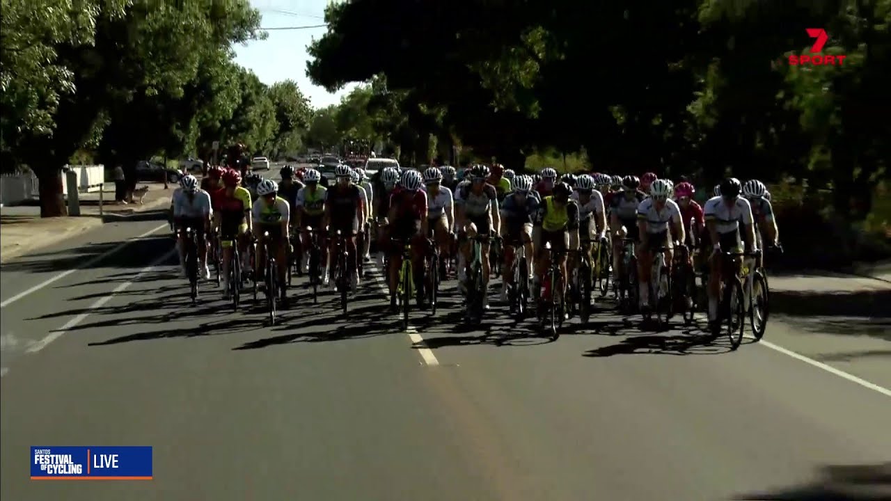 Race start Womens Ziptrak® Stage 1 Santos Festival of Cycling 2021