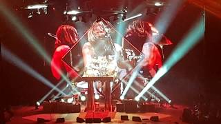 Foo Fighters - Rope + Drum Solo (Concrete and Gold Tour, live from Vancouver)