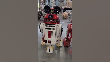 Astromech droids at ICCC