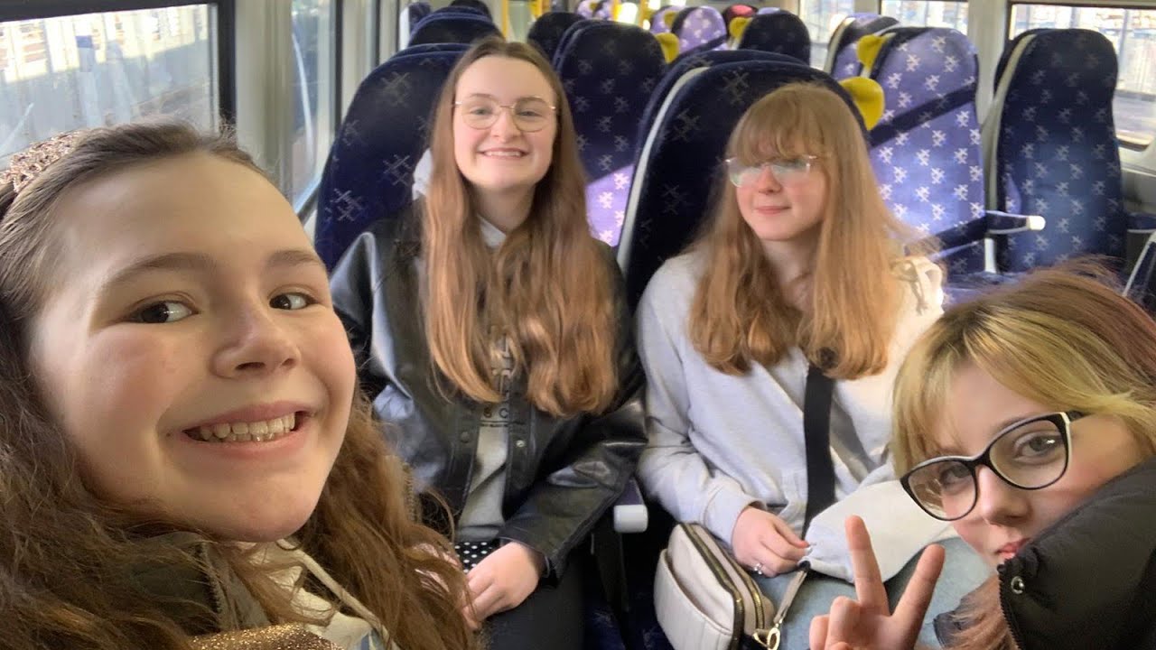 Edinburgh Day out Vlog!👥🏴󠁧󠁢󠁳󠁣󠁴󠁿  /A, V, B, M [Millie's version]