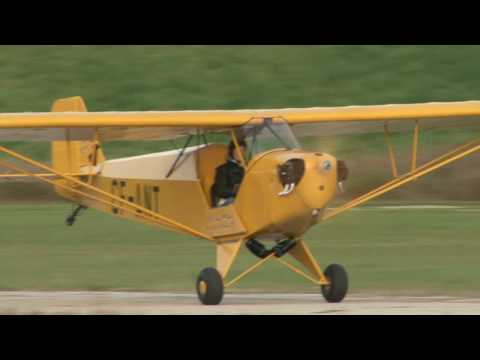 Widgie Flies a 1935 Taylor E2 Cub