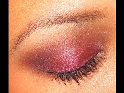 Mein Weihnachts-Make Up . (Mac Cranberry, Artifact)