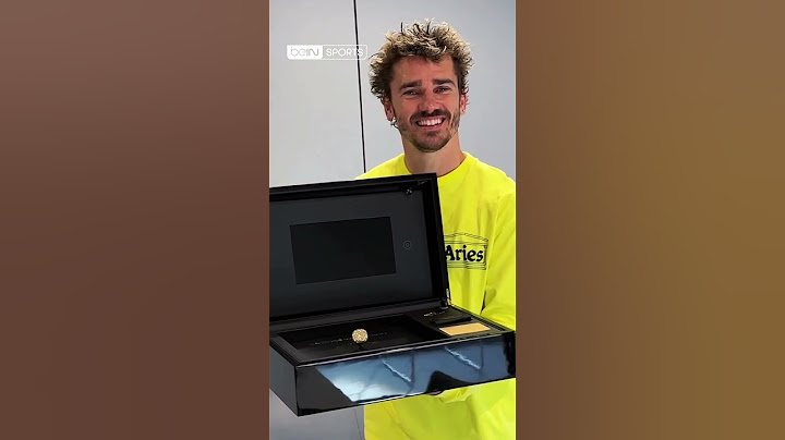 😍💍 L'Atlético offre un magnifique cadeau à Griezmann devenu meilleur buteur du club ! #shorts